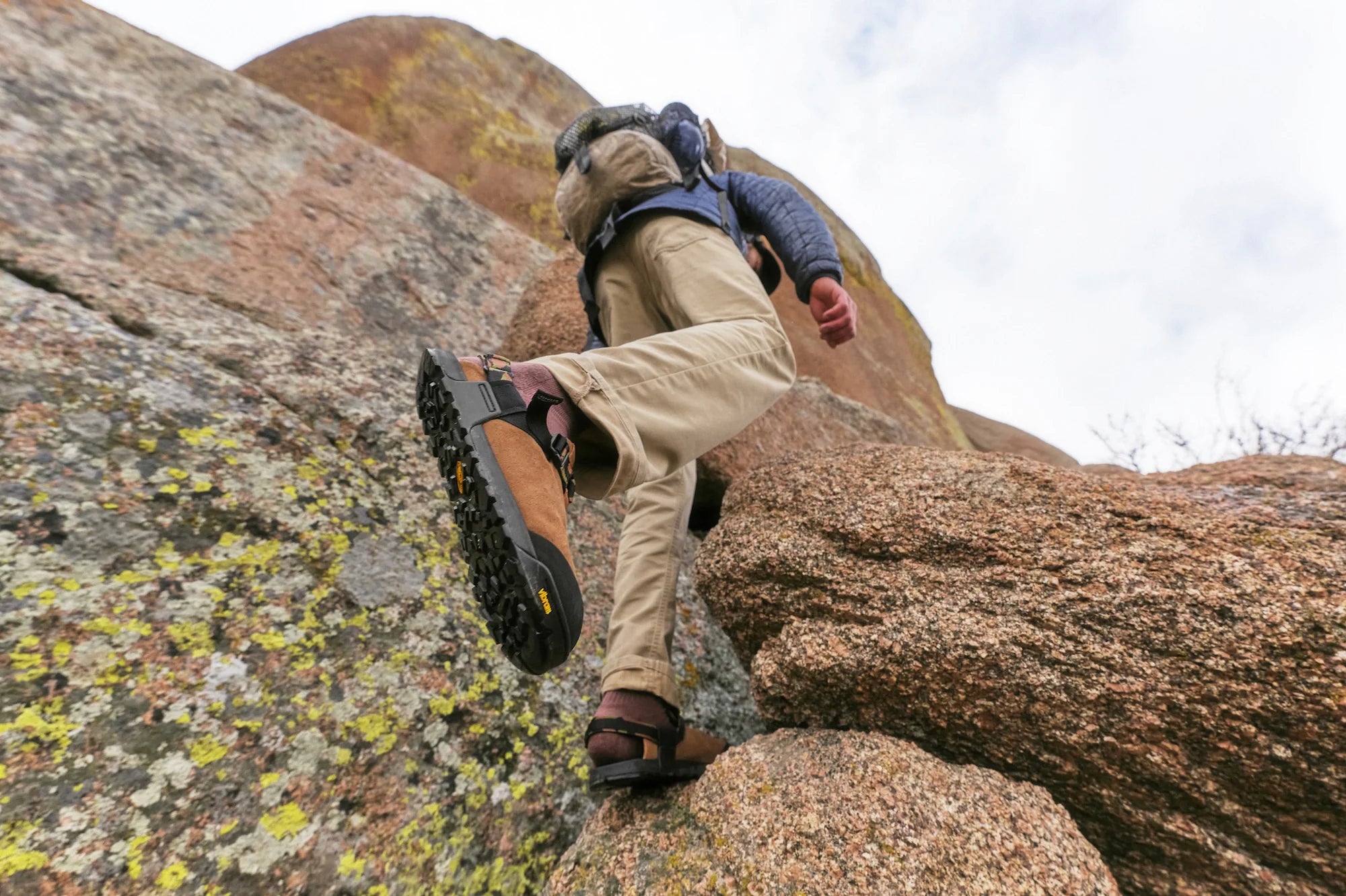 Bedrock Mountain Clog - Suede Leather - ponderosa brown