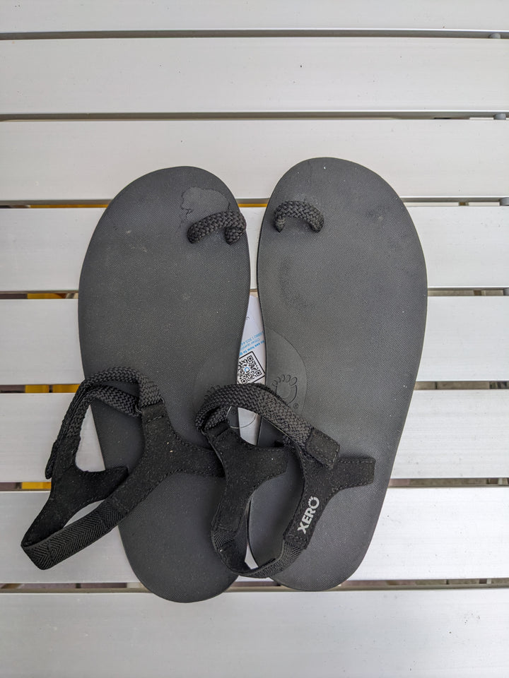 Yard-Sale | Größe EU38,5/US8 | Xero Shoes Jessie Sandale - black